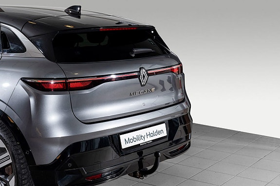 Renault Megane E-Tech 6 of 23