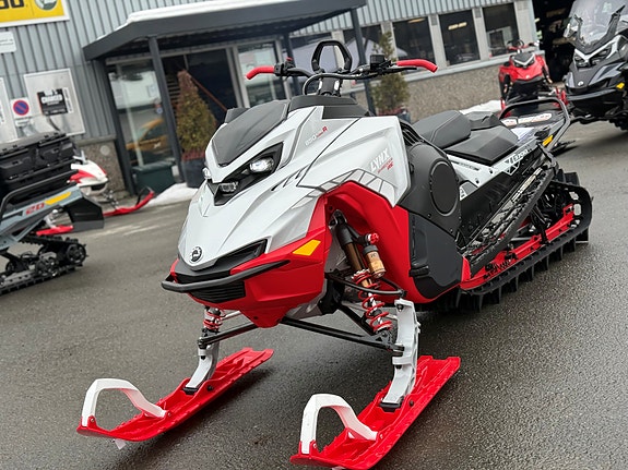 Lynx Shredder RE 3700 850 Turbo R 2027