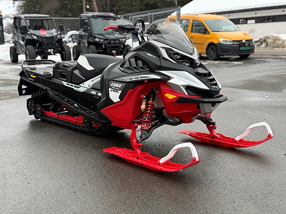 Lynx Brutal RE 850 E-TEC 2027 3 of 6