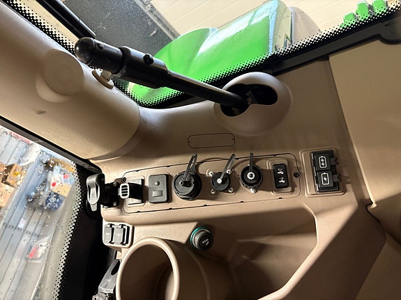 John Deere 6R155 Vår tilbud 2024, kr 1 620 000,-