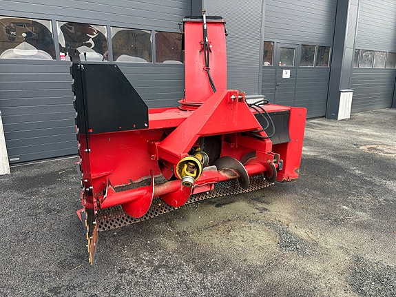 Tokvam 255THS BIG totrinns snøfres 2011, kr 55 000,-