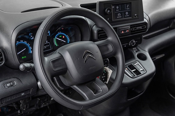 Citroen Berlingo 13 of 24