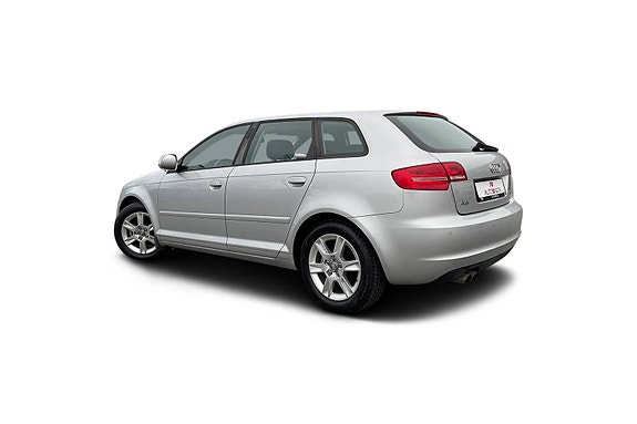 Audi A3 3 of 5
