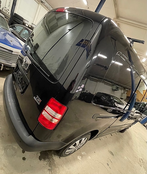 Volkswagen Caddy Maxi 6 of 29