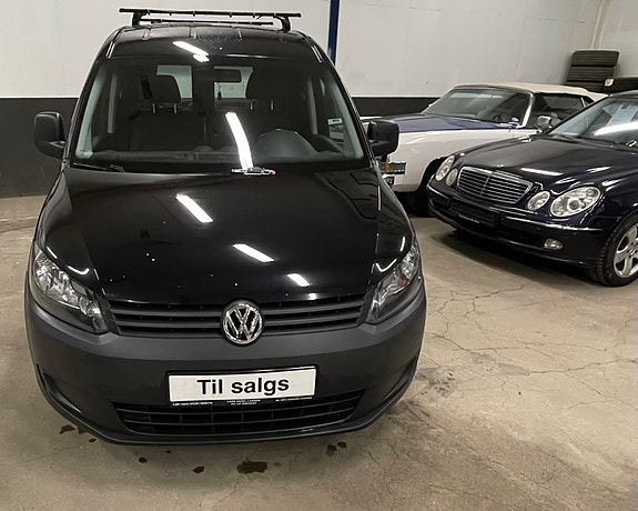 Volkswagen Caddy Maxi 2 of 29