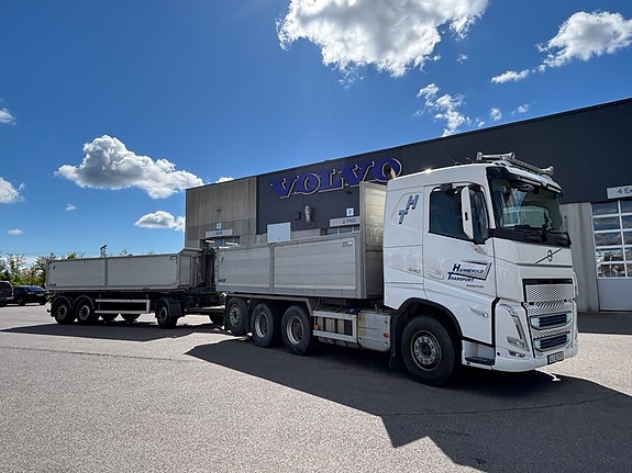 Volvo FH 540 8x4 Tridem med alu. kasse og Maur tipphenger for 50T og 60T. 2 of 5