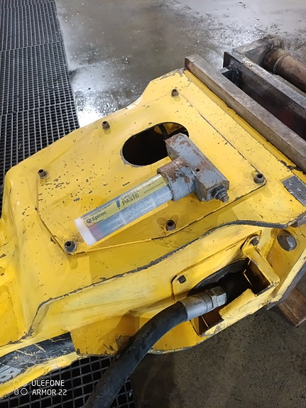Atlas Copco HB2000 5 of 11