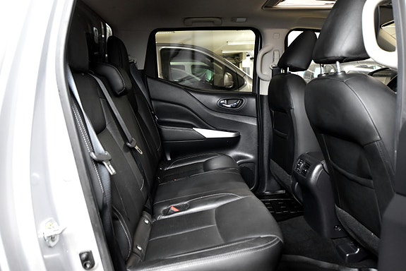 Nissan Navara 28 of 30