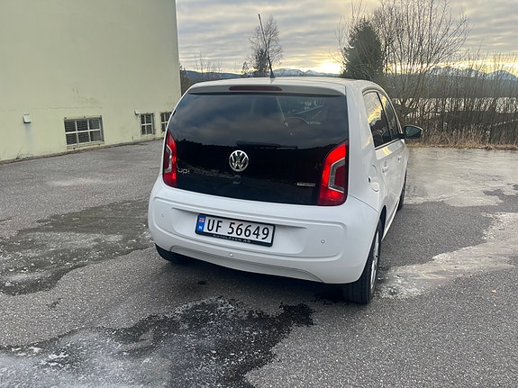 Volkswagen UP! 20 of 30