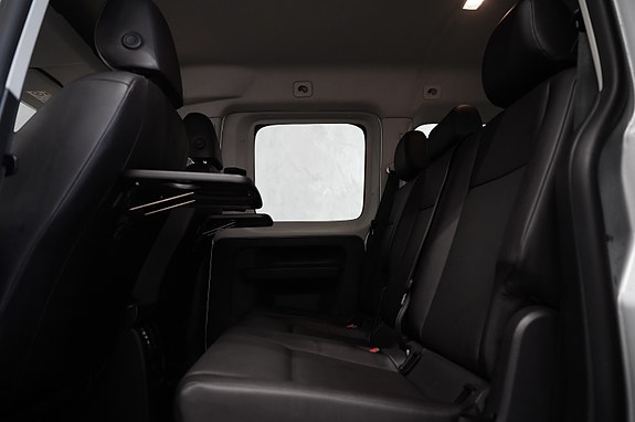 Volkswagen Caddy Maxi 13 of 22