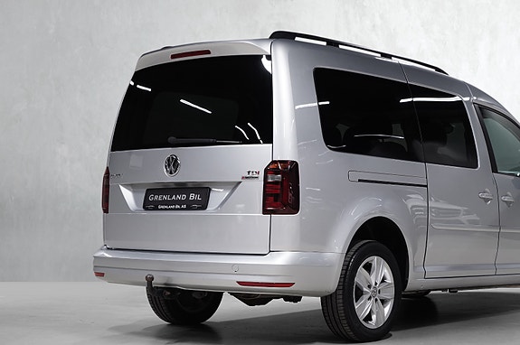 Volkswagen Caddy Maxi 8 of 22