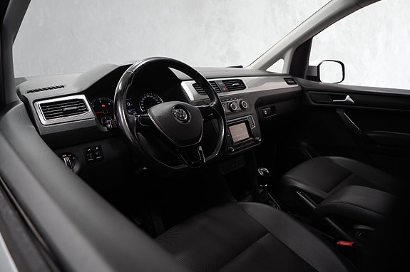 Volkswagen Caddy Maxi 14 of 22
