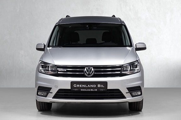 Volkswagen Caddy Maxi 2 of 22