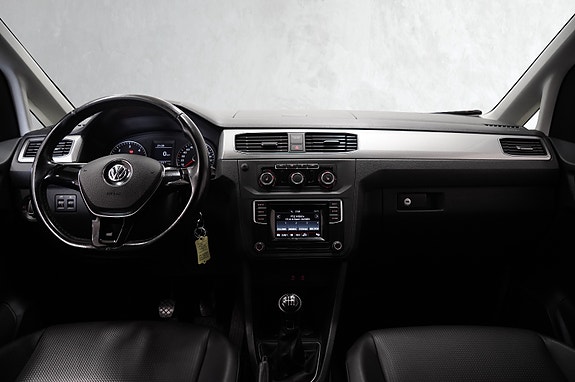 Volkswagen Caddy Maxi 15 of 22