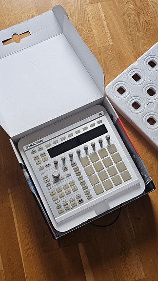 Product image 6 of 8
