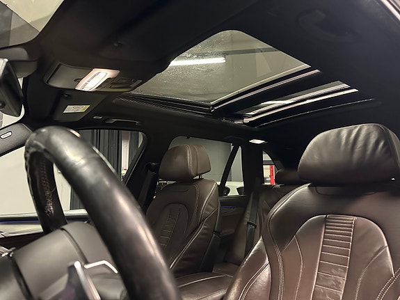 BMW X5 24 of 30