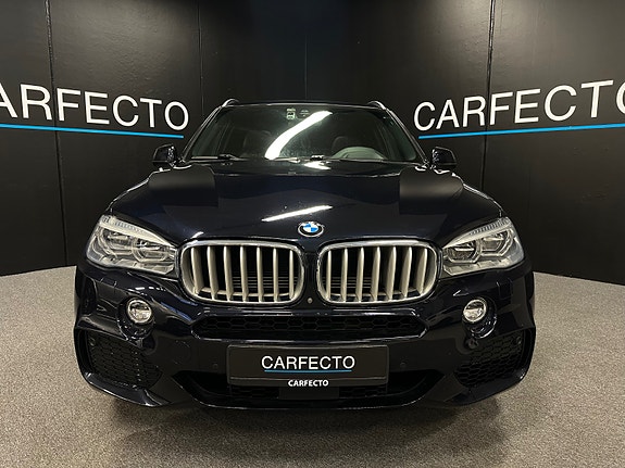 BMW X5 4 of 5