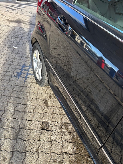 Mercedes-Benz B180 28 of 30