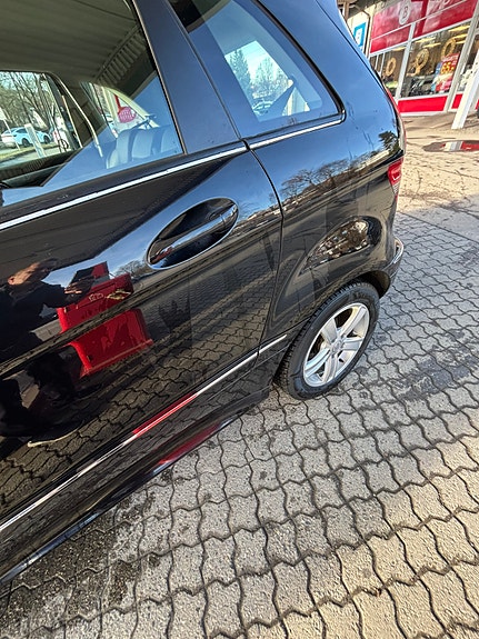 Mercedes-Benz B180 19 of 30
