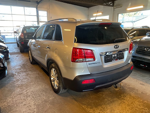 Kia Sorento 4 of 5