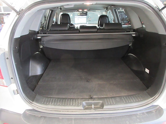 Kia Sorento 10 of 21