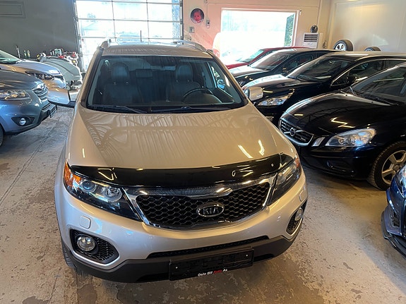 Kia Sorento 2 of 5