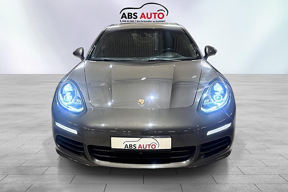 Porsche Panamera 2 of 5