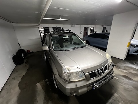 Nissan X-Trail 16 of 19