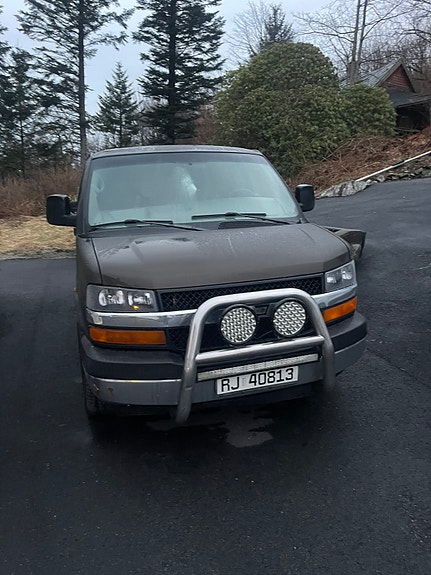 Chevrolet Express 5 of 15