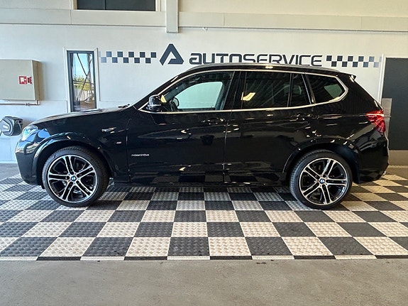 BMW X3 2 of 5