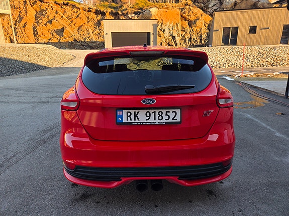 Ford Focus 5 of 30