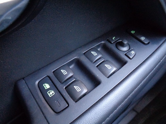 Volvo V70 20 of 29