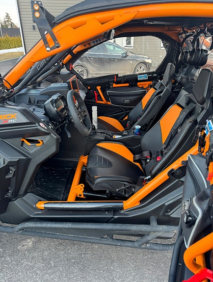 Can-Am Maverick XNC 3 of 5