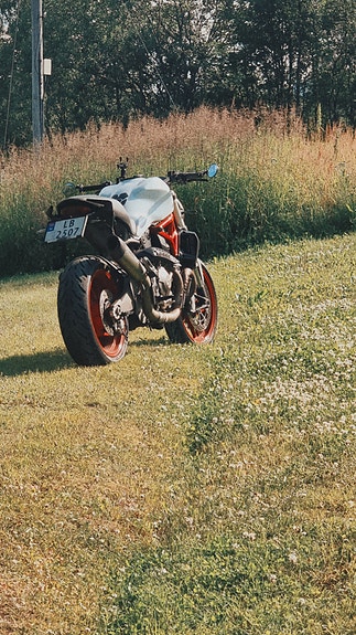 Ducati Monster 821 3 of 5