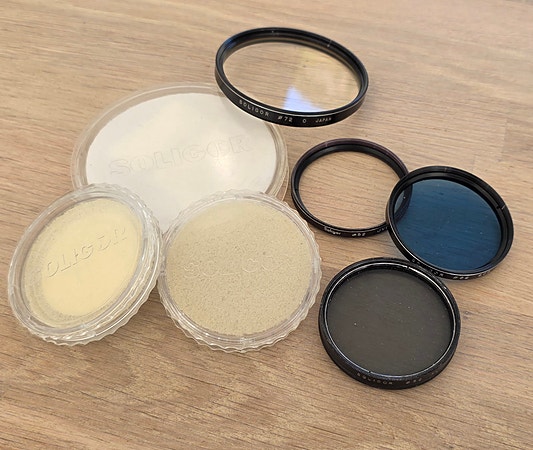 4 stk vintage Soligor UV/PL filter 52 og 72 diameter