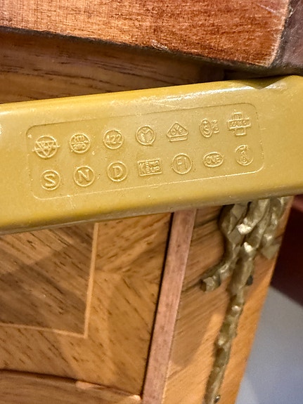 Product image 10 of 10