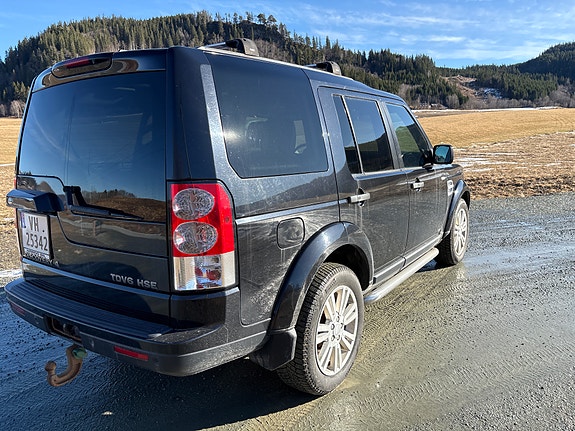 Land Rover Discovery 7 of 12