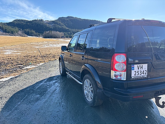 Land Rover Discovery 5 of 12