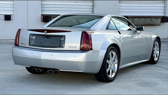 Cadillac XLR 17 of 30