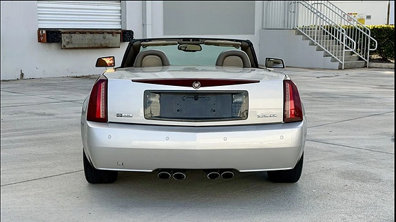 Cadillac XLR 6 of 30