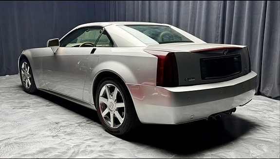 Cadillac XLR 27 of 30