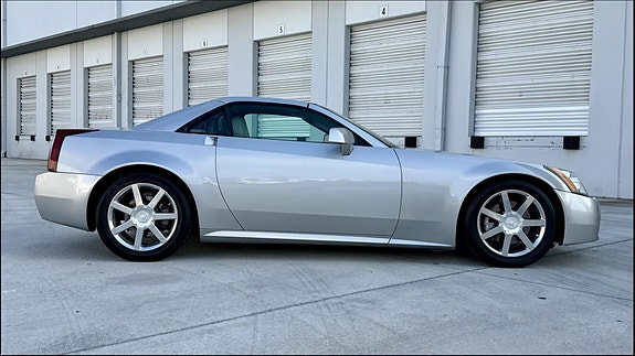 Cadillac XLR 19 of 30