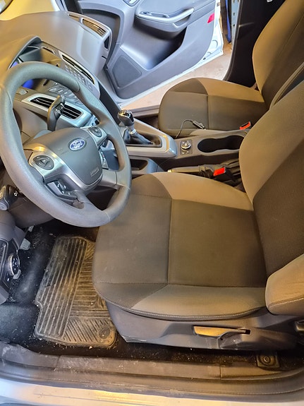 Ford Focus 26 of 30