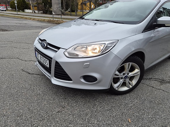 Ford Focus 4 of 5