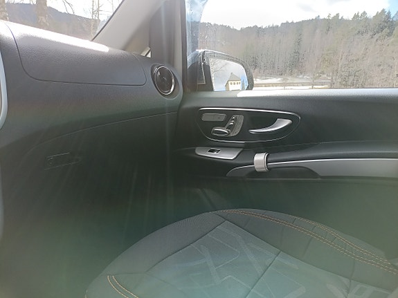 Mercedes-Benz Vito 124 6 of 12
