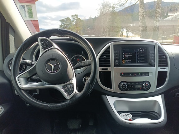 Mercedes-Benz Vito 124 8 of 12