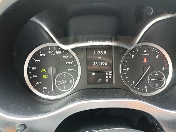 Mercedes-Benz Vito 124 9 of 12