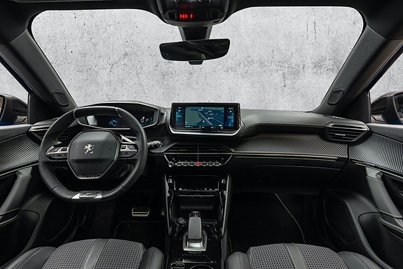 Peugeot 2008 13 of 30