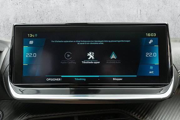Peugeot 2008 29 of 30