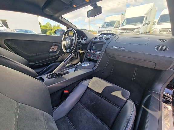 Lamborghini Gallardo 18 of 30